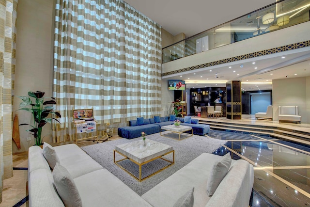 ロータス グランド ホテル