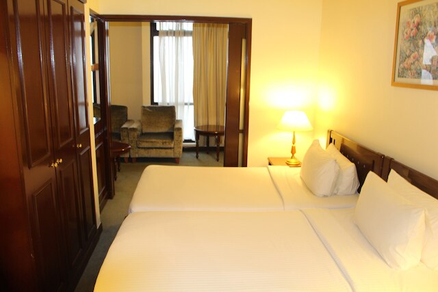 エクセレント サービス スイーツ アット タイムズ スクエア