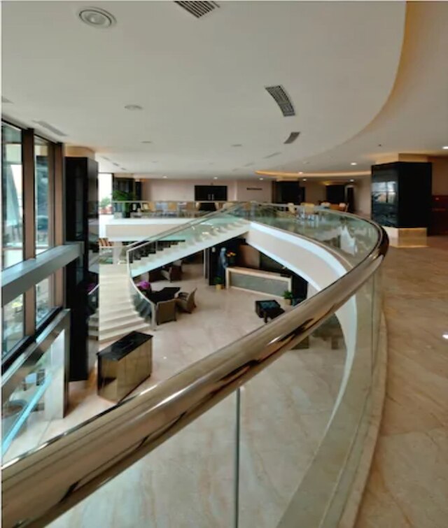 ホテル カリフォルニア バンドン