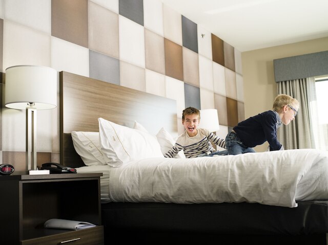 ホリデイ イン エクスプレス & スイーツ オクラホマシティ ダウンタウン - ブリックタウン by IHG