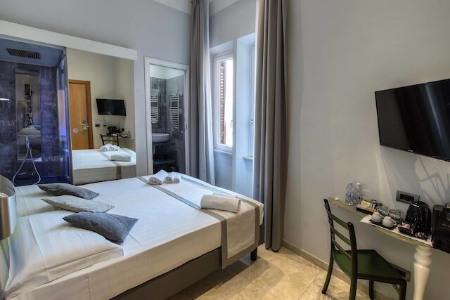 パンテオン シーザー ルレ