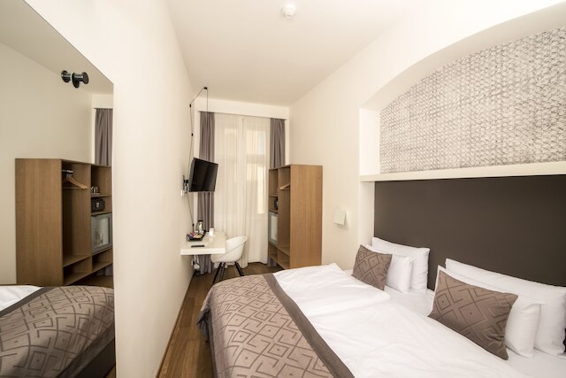 ゴールデン クラウン