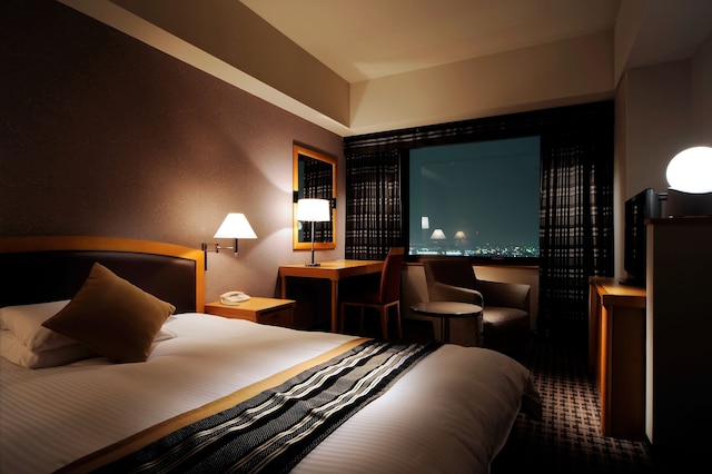 ロイヤルパインズホテル浦和