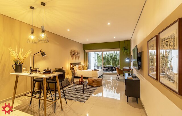 アルーレ バイ ククン