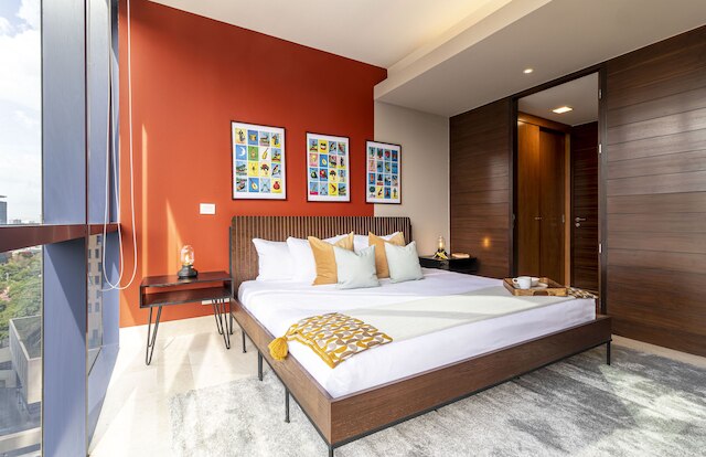 ミヤナ・バイ・ククン