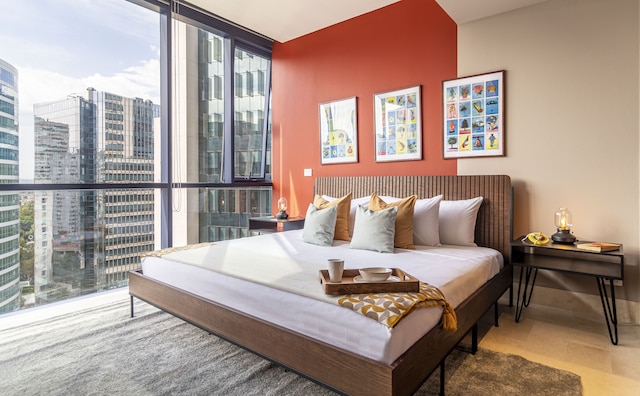 ミヤナ・バイ・ククン