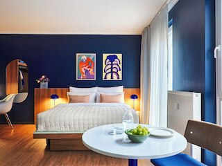 ヌマ ベルリン トールシュトラーセ