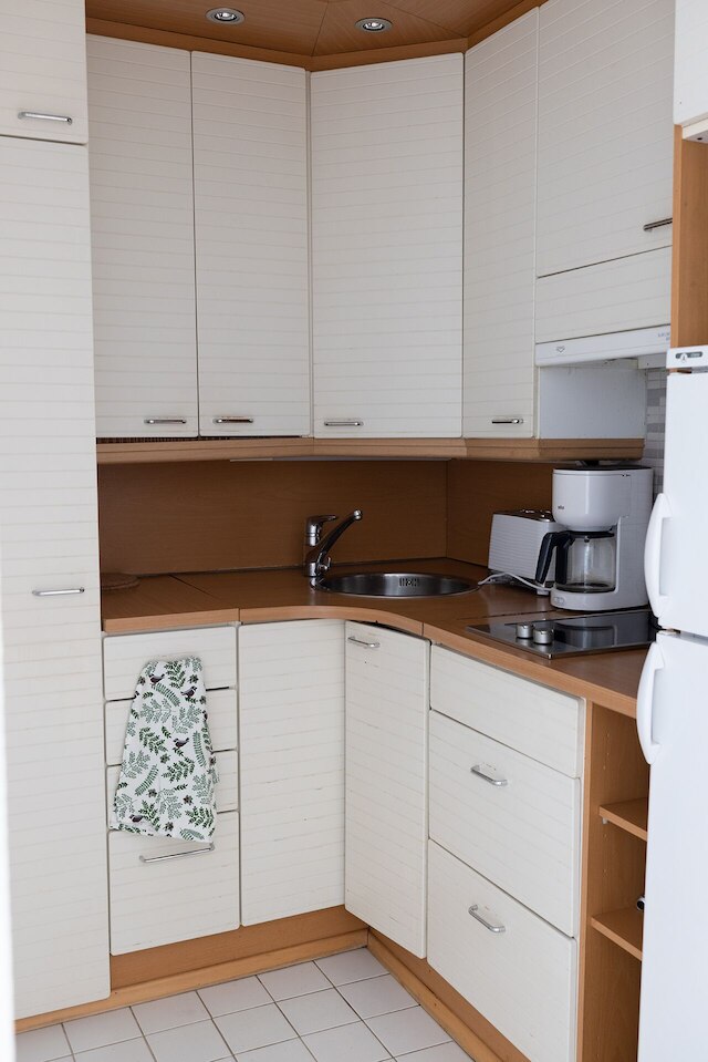 2ndホームズ セントラル 1BR シティーアパートメント