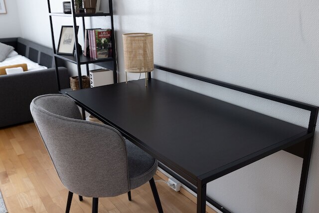 2ndホームズ セントラル 1BR シティーアパートメント