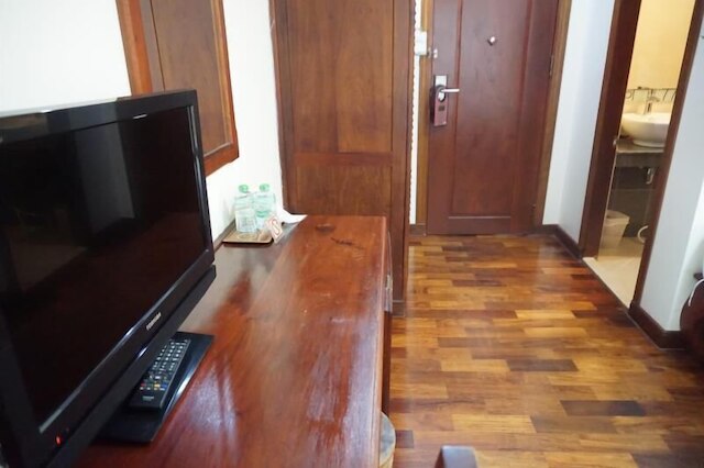 マノロムクラッシーホテル