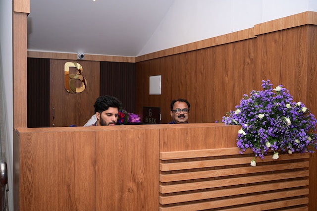 B SIX ホテル アンド ロッジ