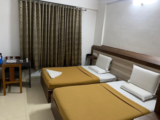 B SIX ホテル アンド ロッジ