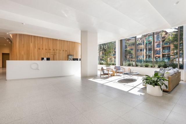 ULTIQAシグネチャー・アット・ブロードビーチ