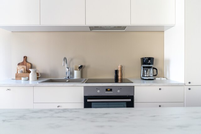 フルリノベーションされた3ベッドルームアパートメントとサウナ