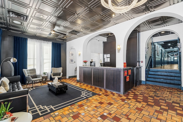 ナイン20コリンズアパートメントバイロークル