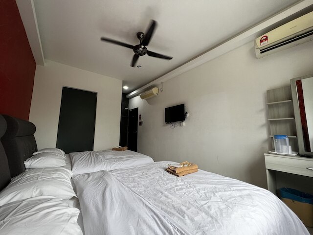 ホームステイ77