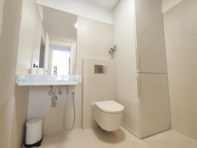 リスボン スカイライン アパートメント バイ ミーシャズ プレイス 5E