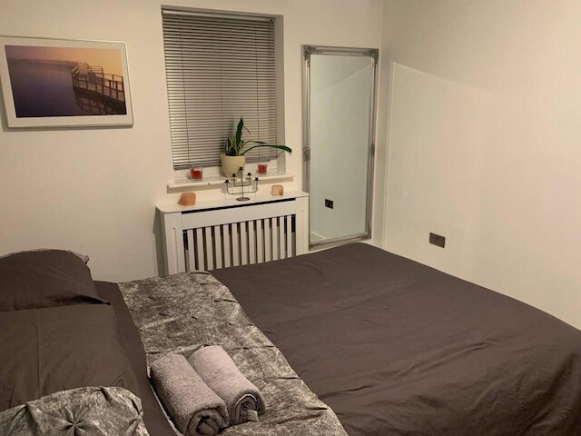 ラブリー 2 - ベッド  アパートメント イン ウォラシー スリープス  4