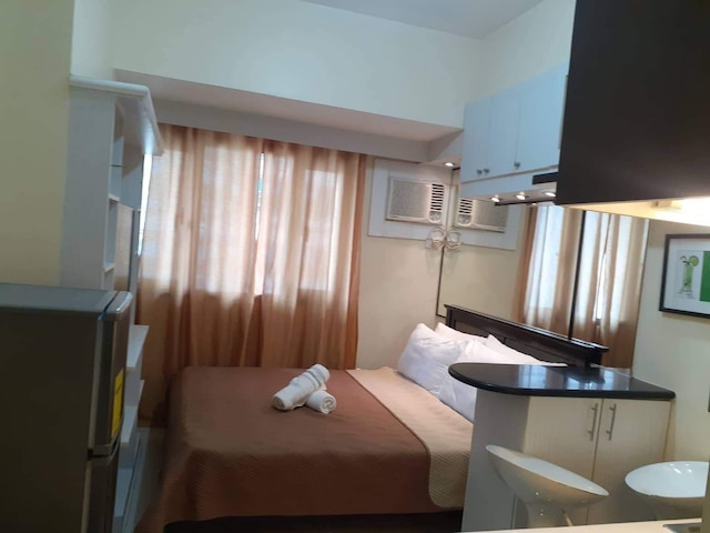 ロクサス大道エルミタスタジオ 米国大使館マニラ