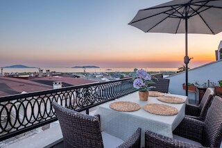 ピースフル デュプレックス フラット ウィズ アダラル ビュー イン マルテペ