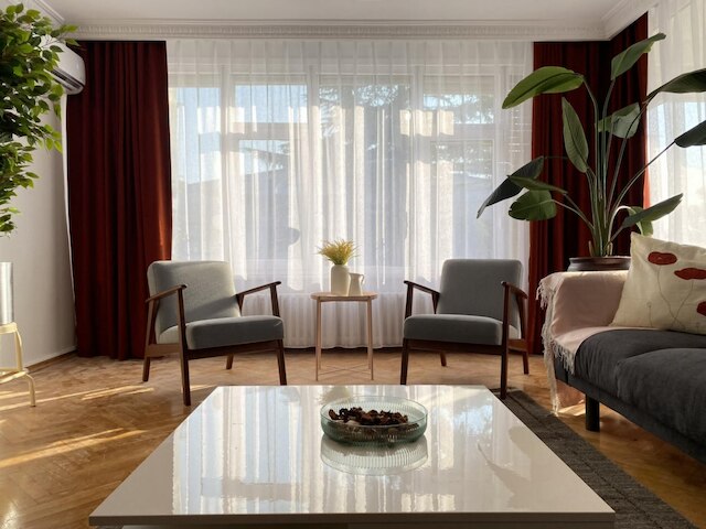 ミサフィール スペーシャス フラット ニア カャデボスタン コースト