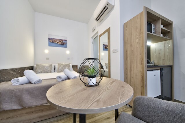 ヴァレッタのトリトニスタジオ