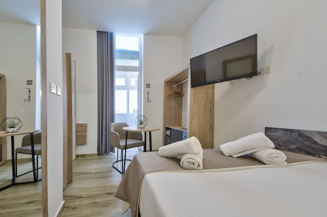 ヴァレッタのトリトニスタジオ