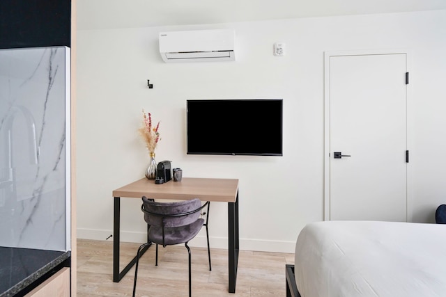 クラウズ ロフツ - カルティエ ラタン