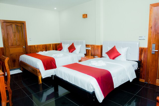 モハサルアンコールブティック