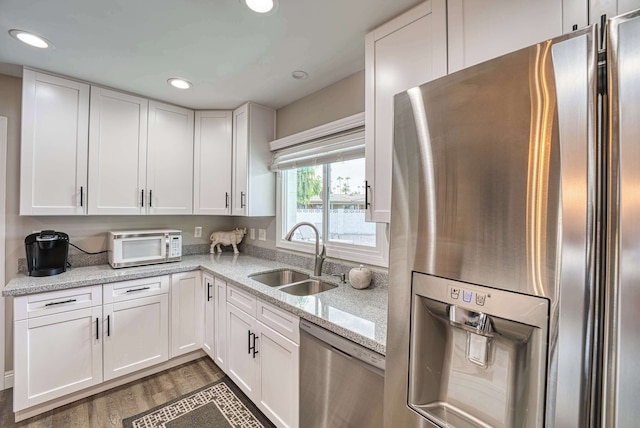 3 ベッドルーム スリープス 8 プール パッティンググリーン BBQ ラージアイランド!