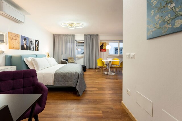 ギイッチャルディーニ  アパートメント