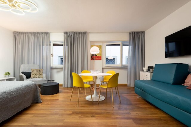 ギイッチャルディーニ  アパートメント