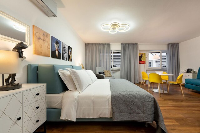 ギイッチャルディーニ  アパートメント