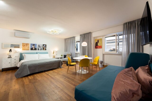 ギイッチャルディーニ  アパートメント