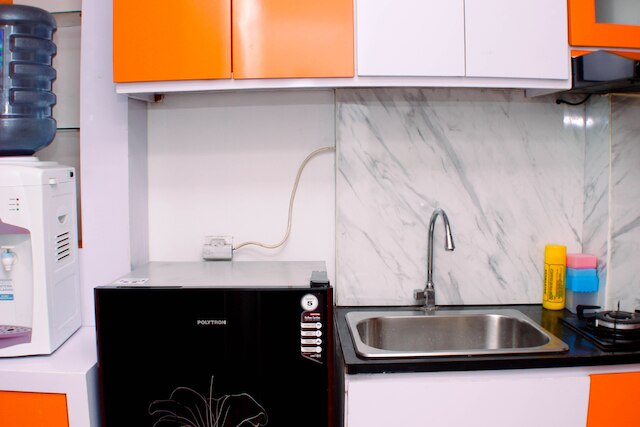 ベスト ディール アンド コンフィー スタジオ タマンサリ マホガニー  アパートメント