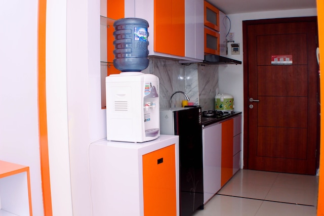 ベスト ディール アンド コンフィー スタジオ タマンサリ マホガニー  アパートメント