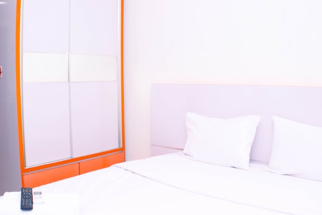 ベスト ディール アンド コンフィー スタジオ タマンサリ マホガニー  アパートメント