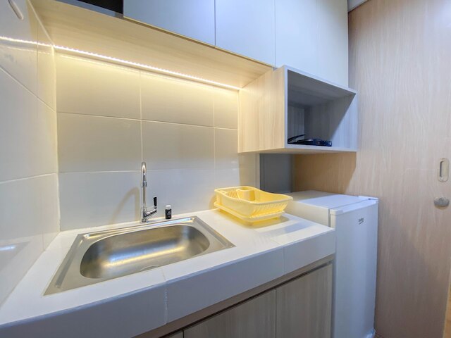 フリー ファーニッシュドゥ1 ベッドルー ザ アルトン  アパートメント