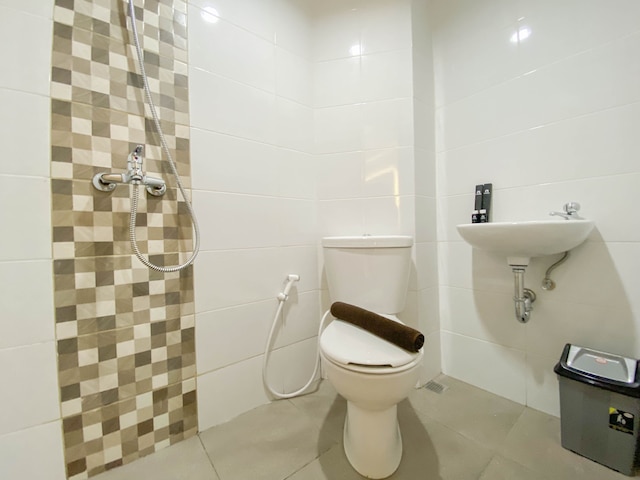 フリー ファーニッシュドゥ1 ベッドルー ザ アルトン  アパートメント