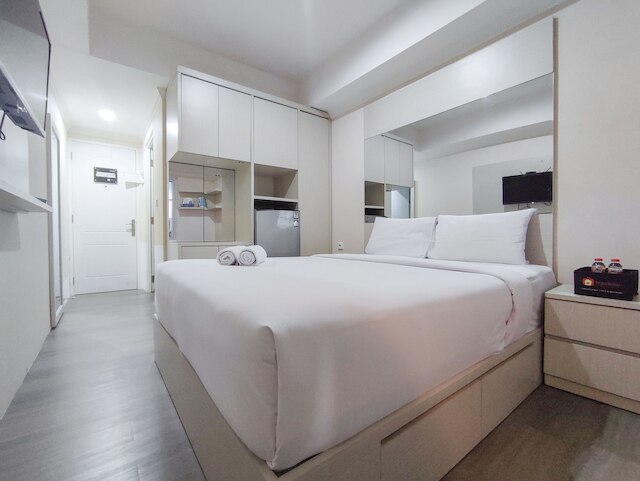 ウォーム アンド コージー スタイル スタジオ ルーム アット パルトロー シティ  アパートメント