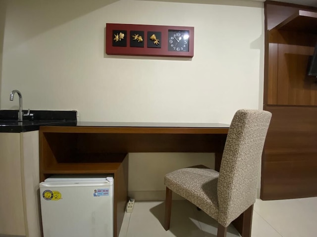 ニュー アンド ホーミー スタジオ アパートメント アット ワーホル (W /R) レジデンス