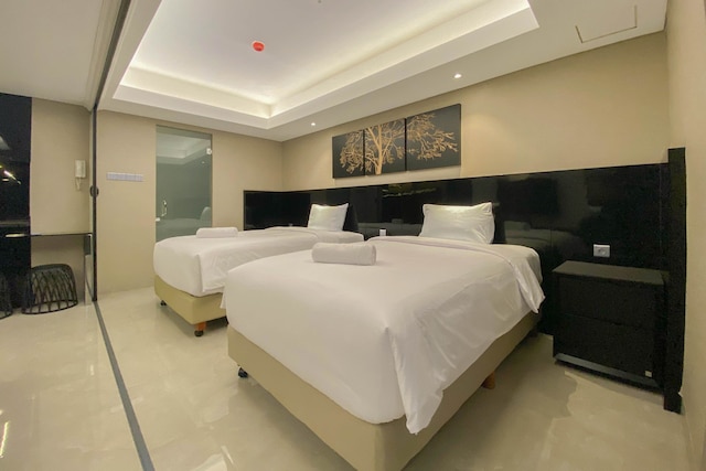 スペーシャス コンビンド スタジオ  アパートメント  アット ワーホル （W /R)  レジデンス