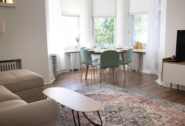 2ndhomes チャーミングな2BRホームwバルコニー