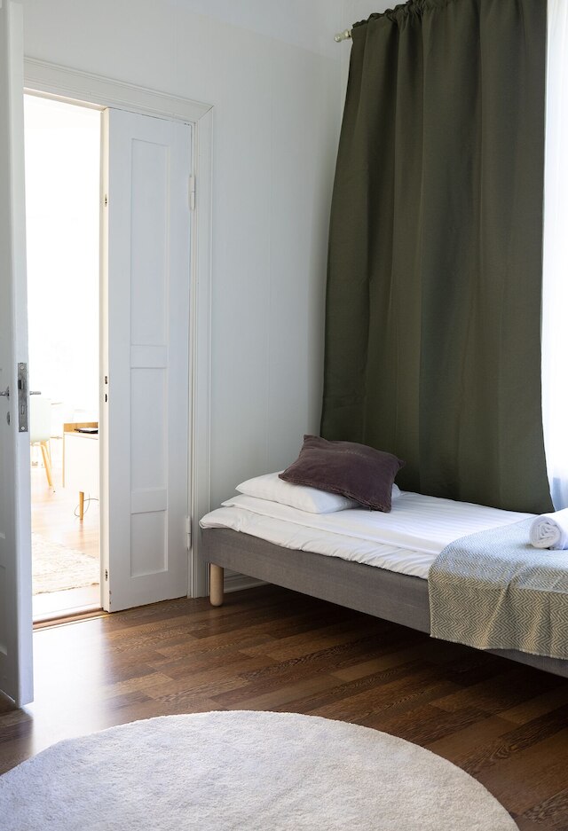 2ndhomes チャーミングな2BRホームwバルコニー