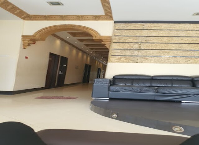 ゴールデンパレスホテル