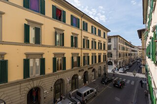 ナツィオナーレ レフト イン フィレンツェ