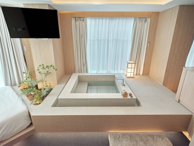 UH Suite Seoul Square