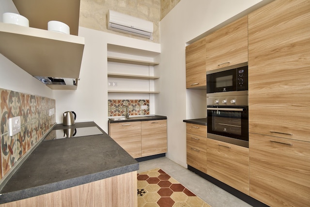 ヴァレッタステイ - ゾエ