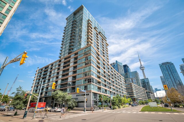 ウォーターフロントラグジュアリースイーツ