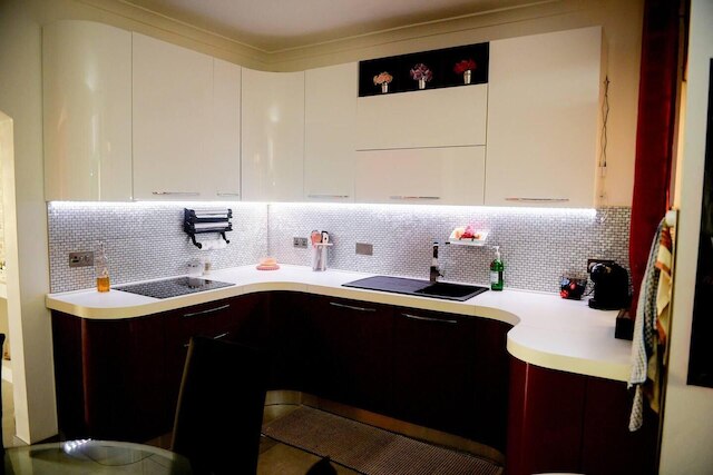 モダン アンド ホームリー  アパートメント イン マルサスカラ